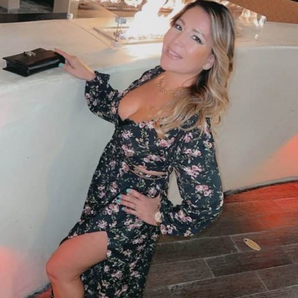 Meet your Posher, Gisele - Picture 1 of 1